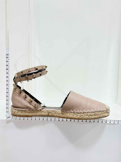 Pre - loved VALENTINO Rockstud Beige Size EU 38 Flats at Reems Closet
