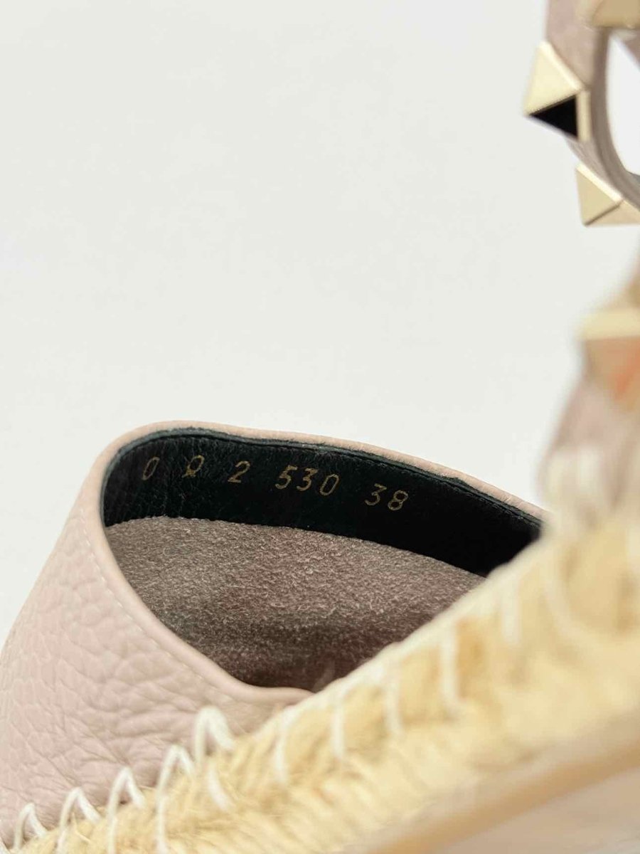Pre - loved VALENTINO Rockstud Beige Size EU 38 Flats at Reems Closet
