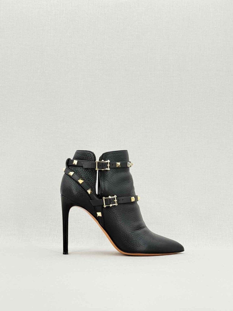 Pre - loved VALENTINO Rockstud Black Size EU 38 Ankle Boots at Reems Closet