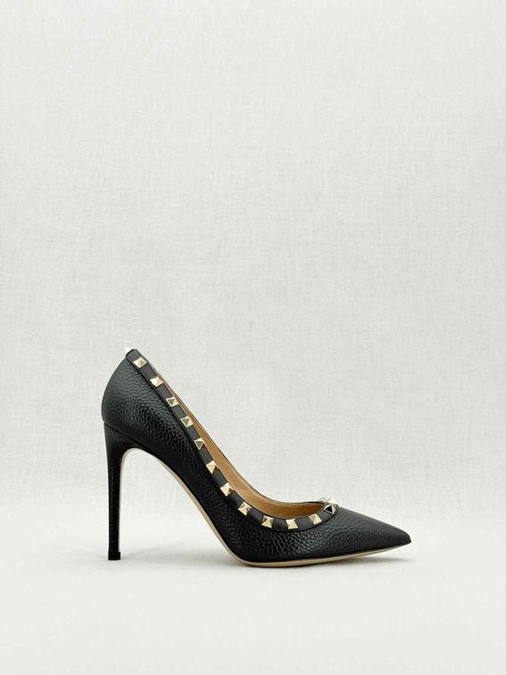 Pre - loved VALENTINO Rockstud Black Size EU 38.5 Pumps at Reems Closet