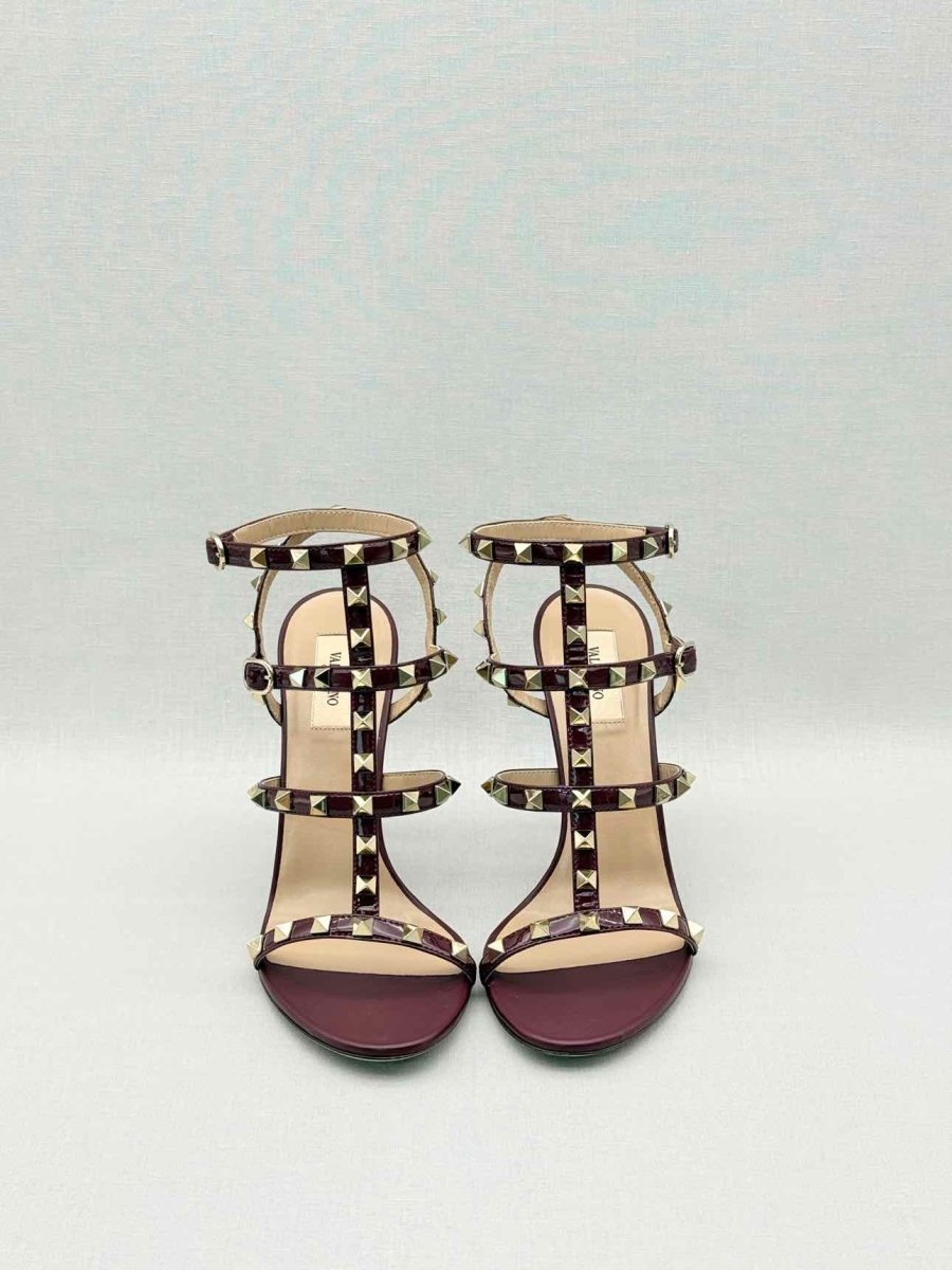 Pre-loved VALENTINO Rockstud Burgundy Size EU 39 Heeled Sandals at Reems Closet