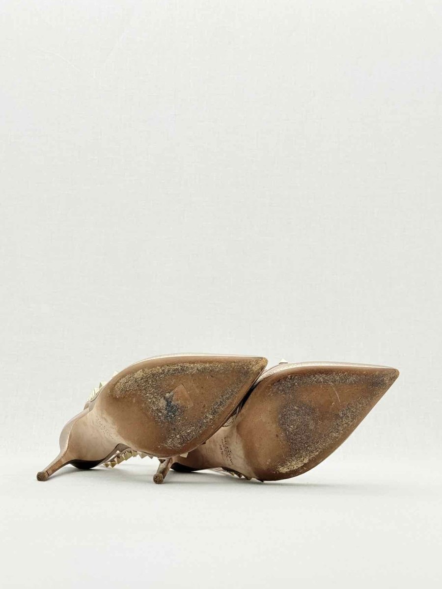 Pre - loved VALENTINO Rockstud Gold & Pink Size EU 38.5 Pumps at Reems Closet