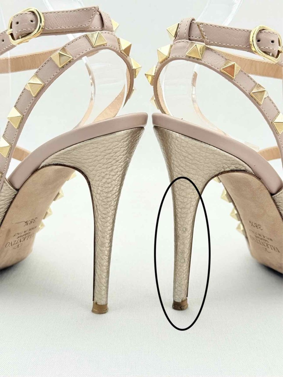Pre - loved VALENTINO Rockstud Gold & Pink Size EU 38.5 Pumps at Reems Closet
