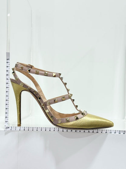Pre - loved VALENTINO Rockstud Gold Size EU 40.5 Pumps at Reems Closet
