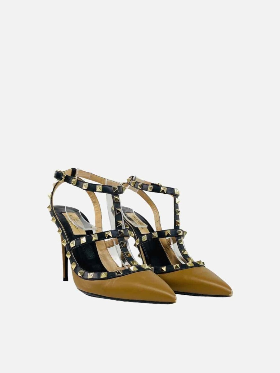 Pre - loved VALENTINO Rockstud Tan & Black Pumps 40 at Reems Closet