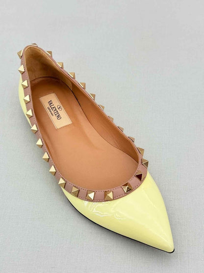 Pre - loved VALENTINO Rockstud Yellow Size EU 35.5 Ballet Flats at Reems Closet