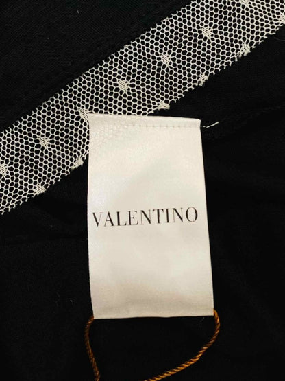 Pre - loved VALENTINO Sleeveless Black w/ White Rose Detail Top at Reems Closet