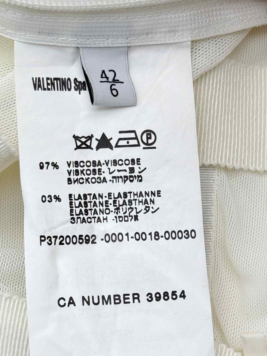Pre-loved VALENTINO White Size US 6 Long Dress at Reems Closet