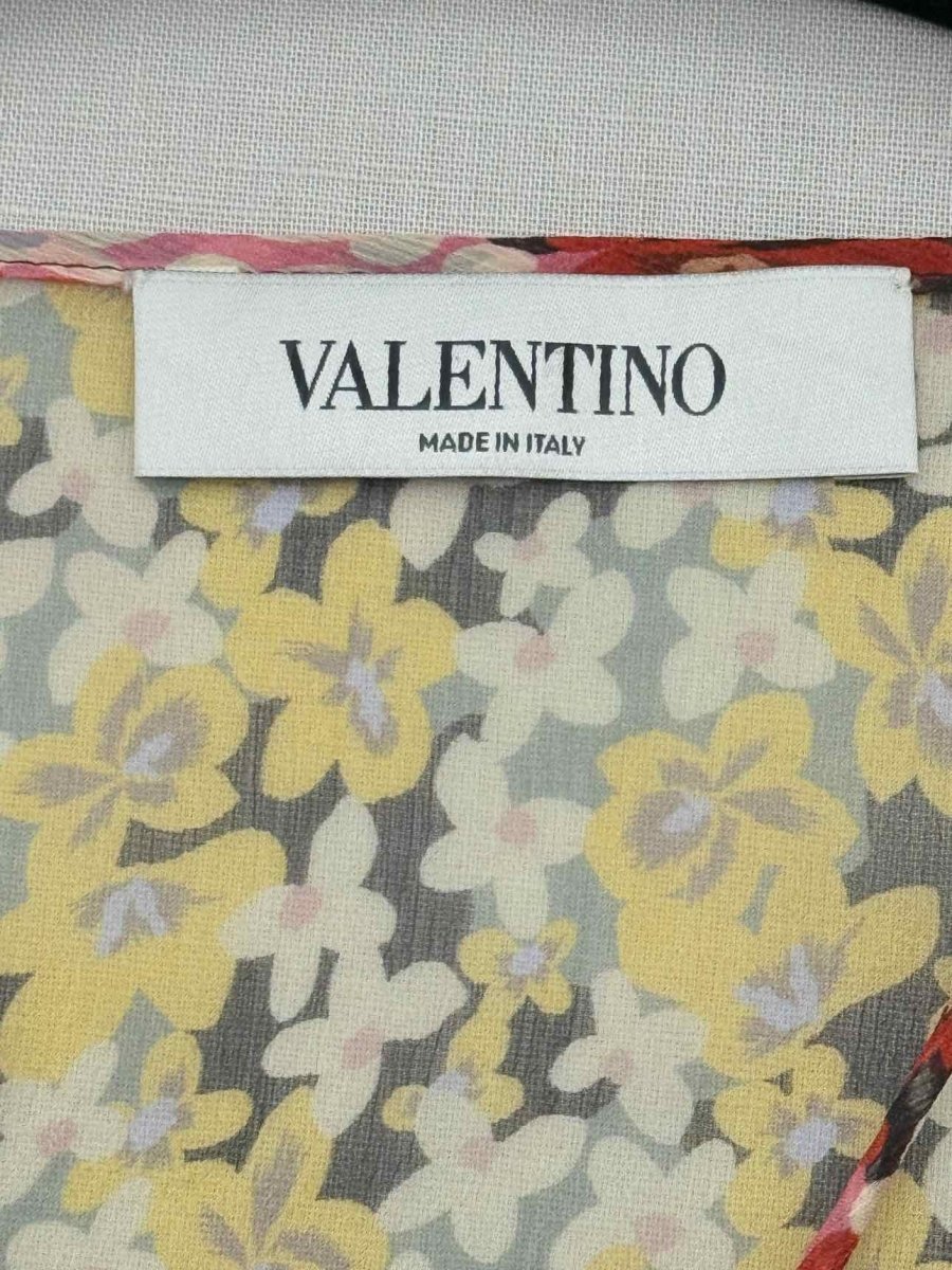 Pre - loved VALENTINO Yellow Multicolor Floral Size US 6 Blouse at Reems Closet