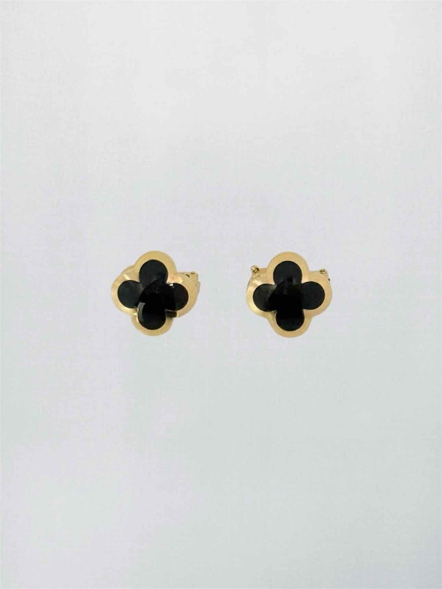 Pre-loved VAN CLEEF & ARPELS onyx 2pc Set at Reems Closet