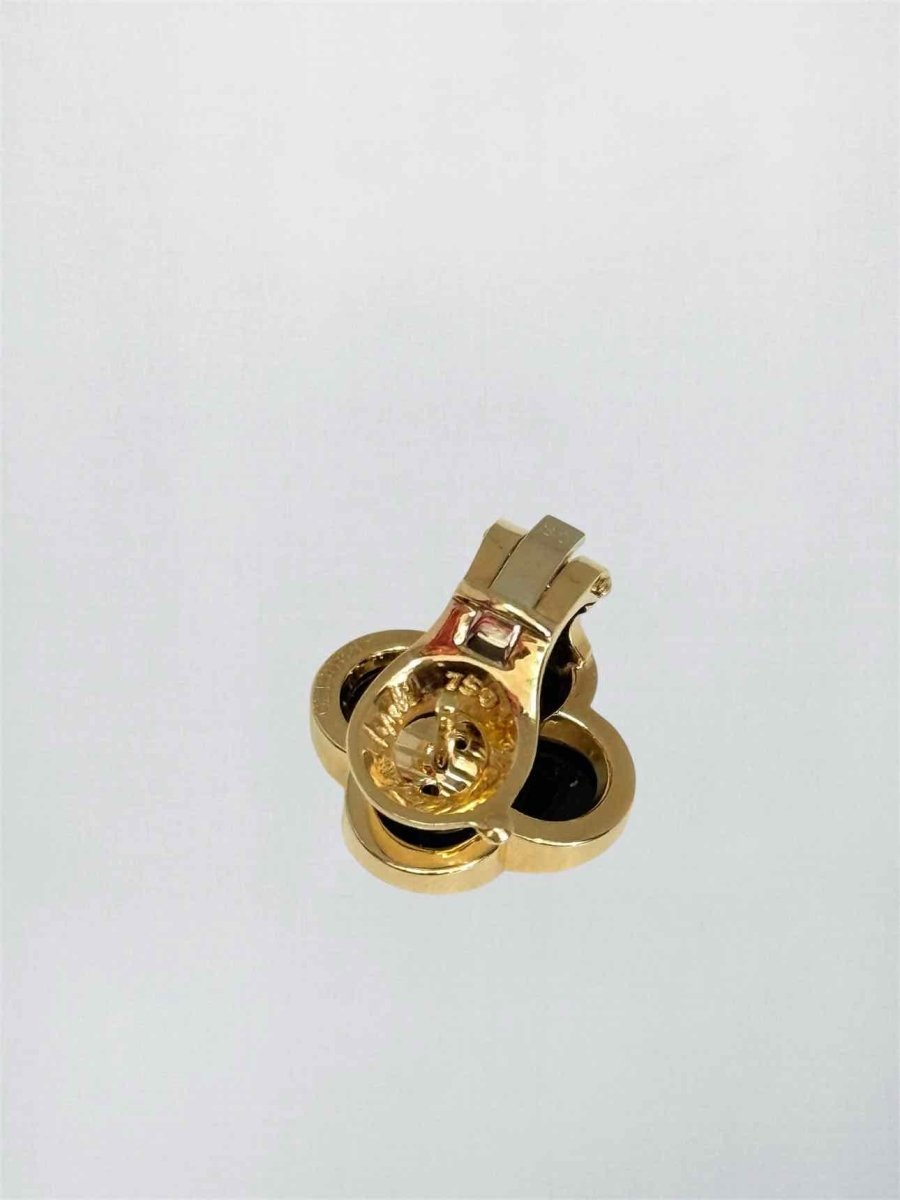 Pre-loved VAN CLEEF & ARPELS onyx 2pc Set at Reems Closet