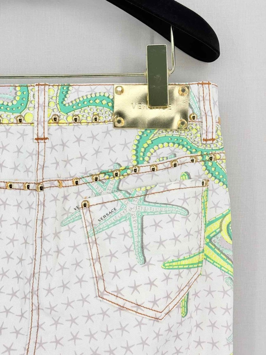 Pre-loved VERSACE Green Multicolor Printed Size 28 Jeans at Reems Closet