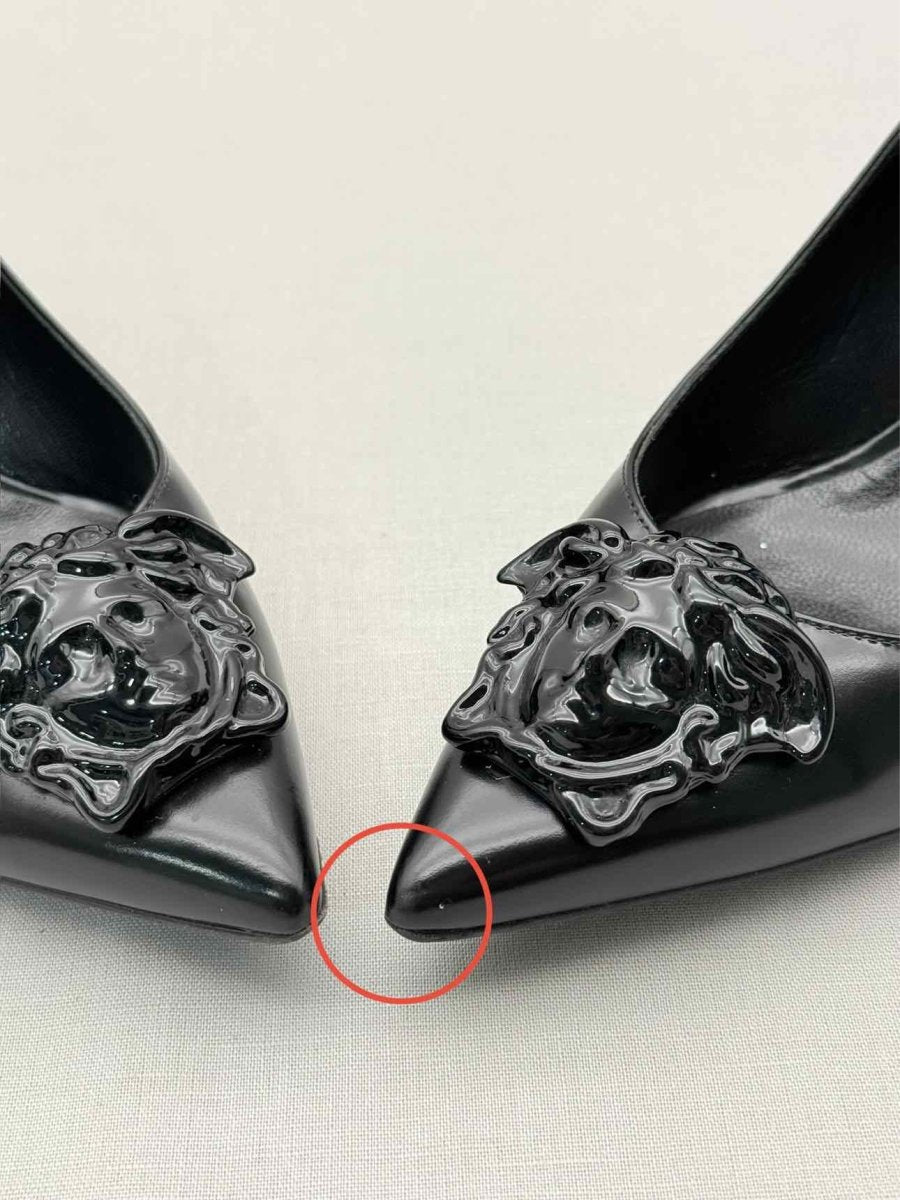 Pre-loved VERSACE Medusa Black Size EU 36 Pumps at Reems Closet