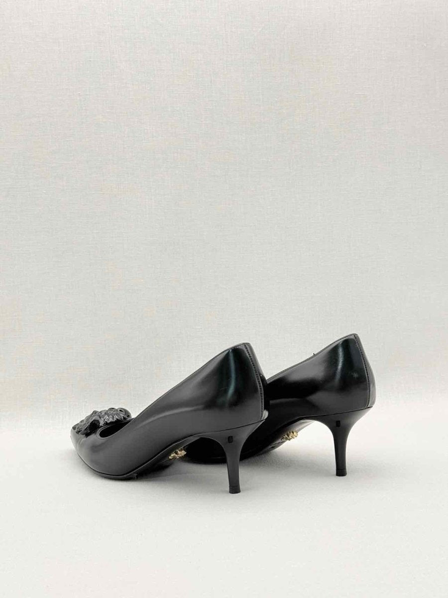Pre-loved VERSACE Medusa Black Size EU 36 Pumps at Reems Closet