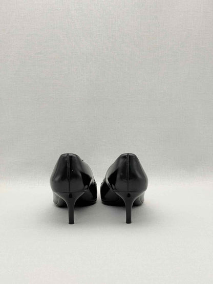 Pre-loved VERSACE Medusa Black Size EU 36 Pumps at Reems Closet