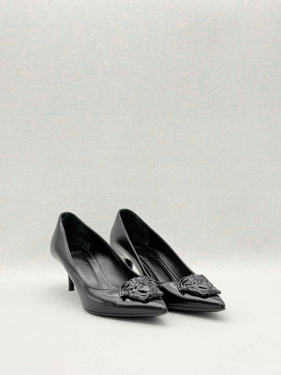 Pre-loved VERSACE Medusa Black Size EU 36 Pumps at Reems Closet