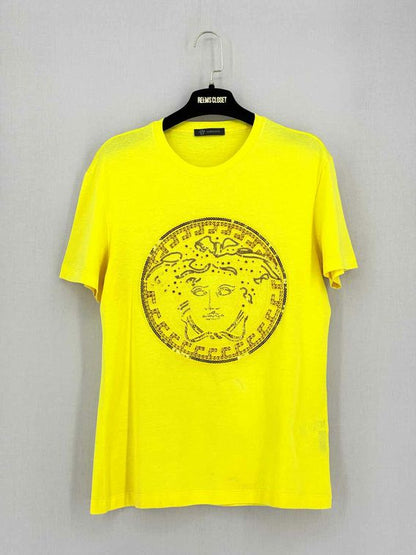 Pre-loved VERSACE Medusa Logo Yellow Size XSmall T-shirt at Reems Closet