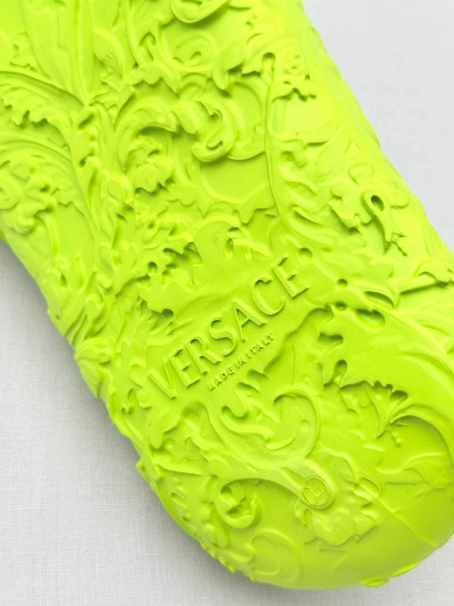 Pre-loved VERSACE Medusa Neon Green Size EU 43 Slides at Reems Closet
