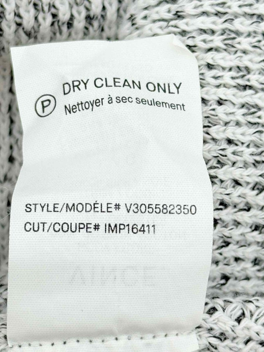 Pre - loved VINCE Black & White Size Large Sweatshirt at Reems Closet