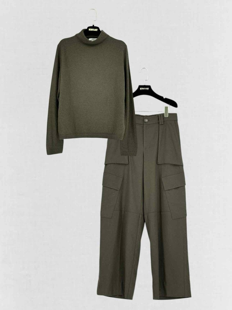 Pre - loved VINCE Khaki Size Medium Outfit Set at Reems Closet