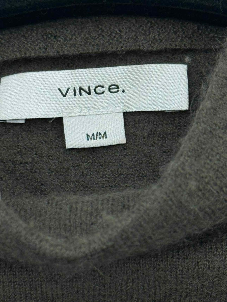 Pre - loved VINCE Khaki Size Medium Outfit Set at Reems Closet