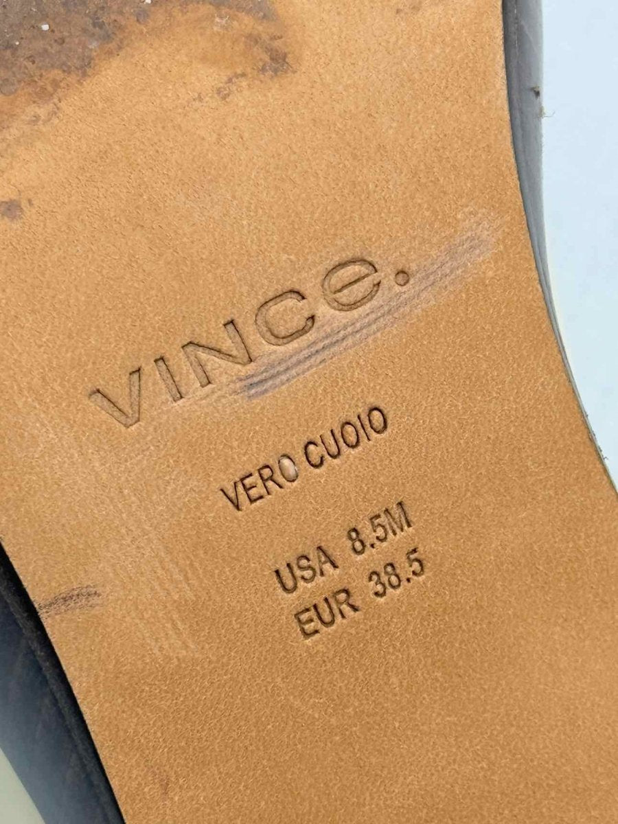 Pre - loved VINCE Narissa Cream Size EU 38.5 Loafers at Reems Closet