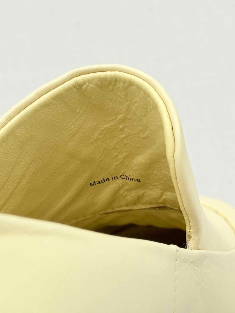 Pre - loved VINCE Narissa Cream Size EU 38.5 Loafers at Reems Closet