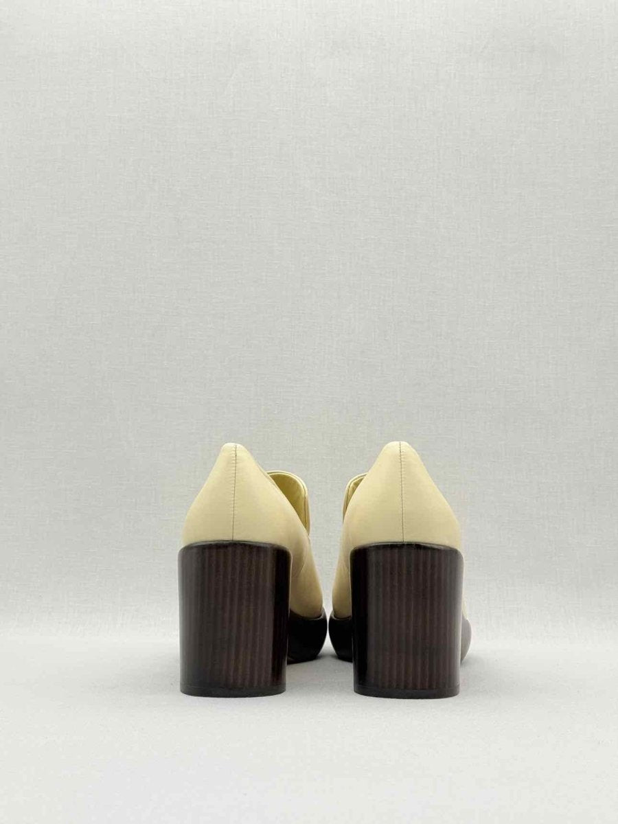 Pre - loved VINCE Narissa Cream Size EU 38.5 Loafers at Reems Closet