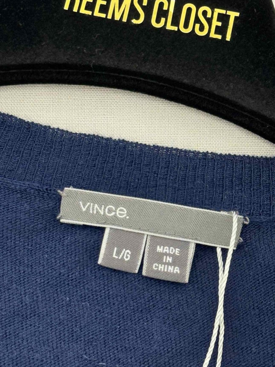 Pre - loved VINCE Navy Blue Size Large Jumper at Reems Closet