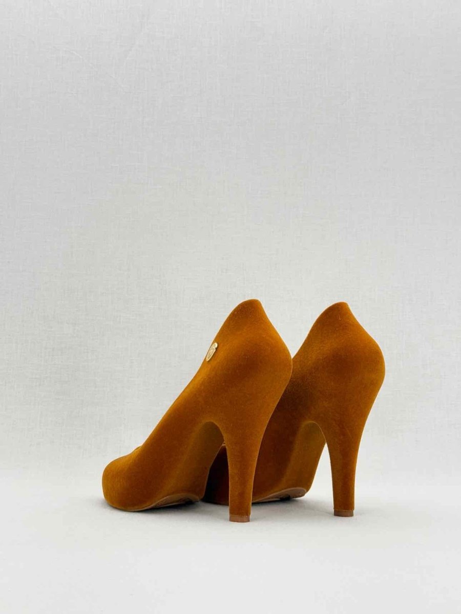 Pre - loved VIVIENNE WESTWOOD Brown Size EU 39 Pumps at Reems Closet