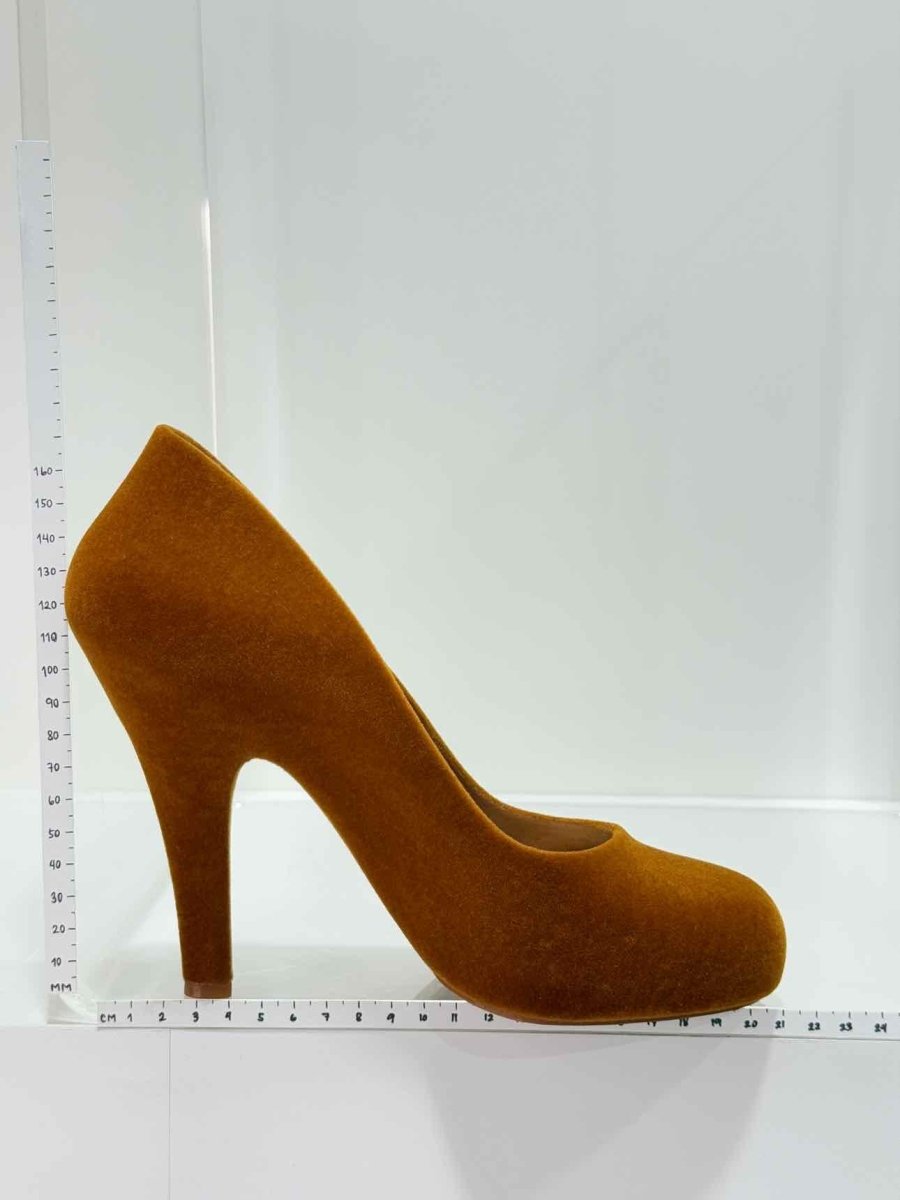 Pre - loved VIVIENNE WESTWOOD Brown Size EU 39 Pumps at Reems Closet