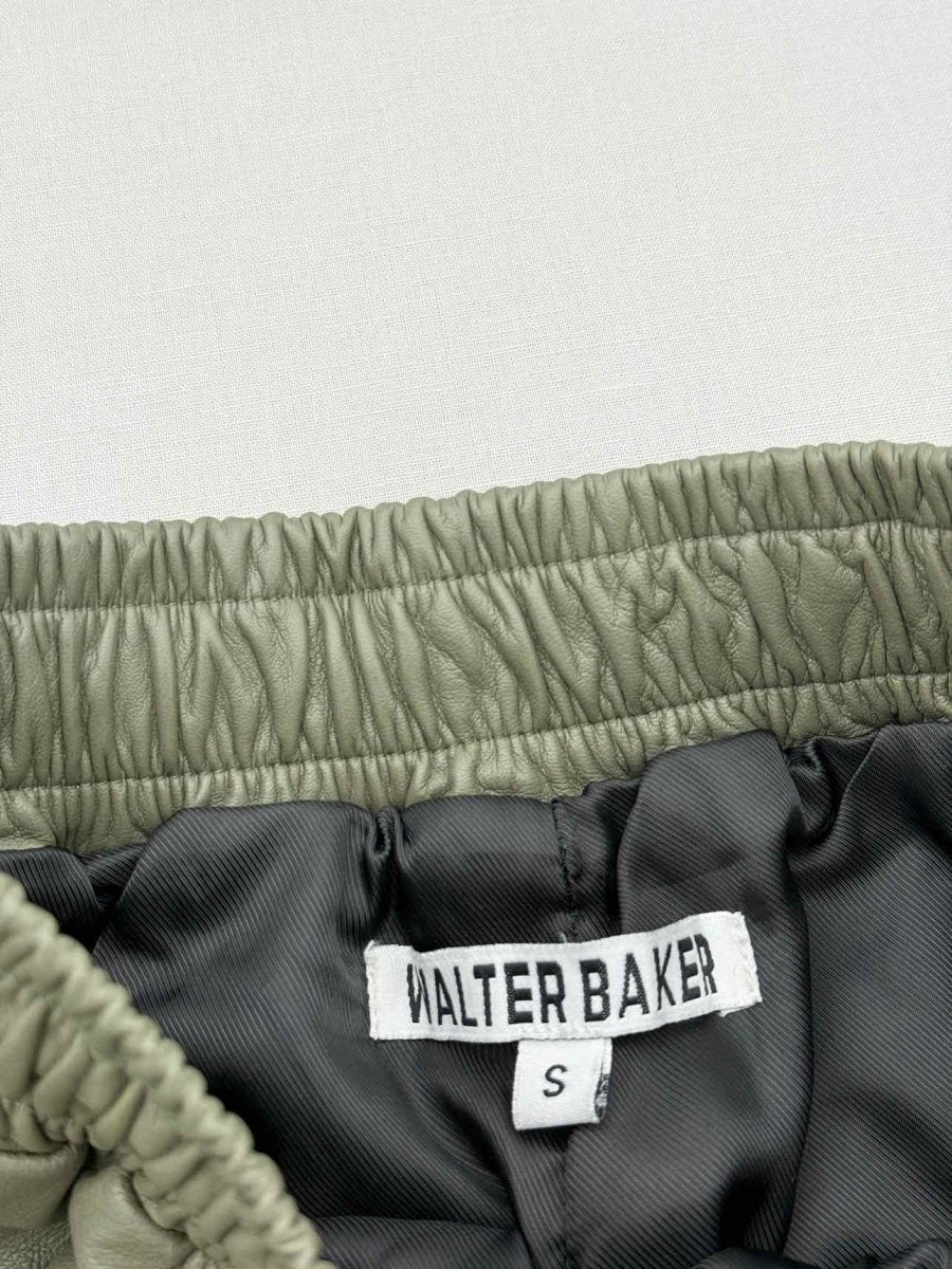 Pre - loved WALTER BAKER Cargo Khaki Size Small Pants at Reems Closet