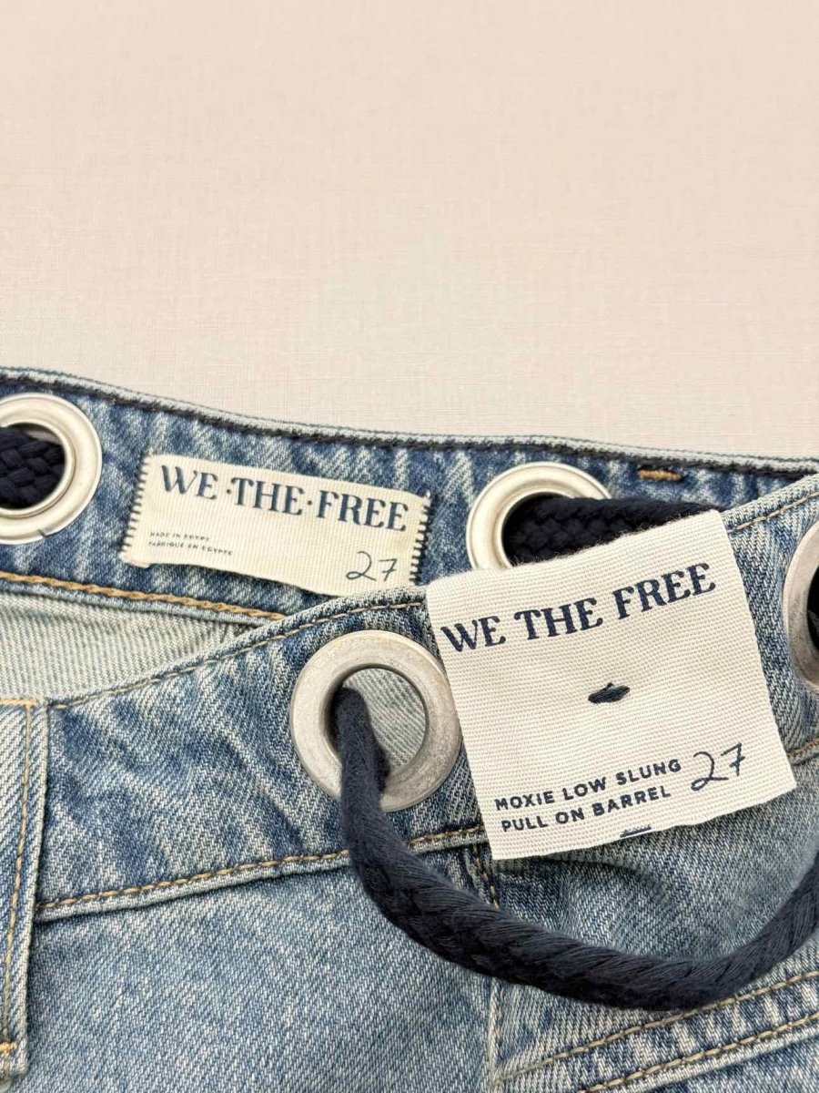 Pre - loved WE THE FREE Blue Faded Size 27 Jeans at Reems Closet