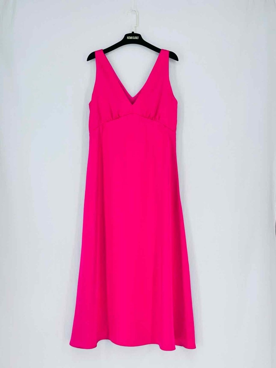 Pre - loved WEEKEND BY MAX MARA Pink Size US 10 Long Dress at Reems Closet