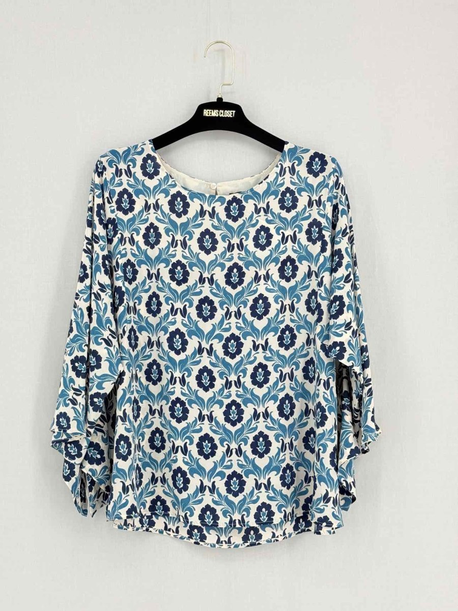 Pre - loved WEEKEND MAX MARA Blue Multicolor Size US 10 Top at Reems Closet