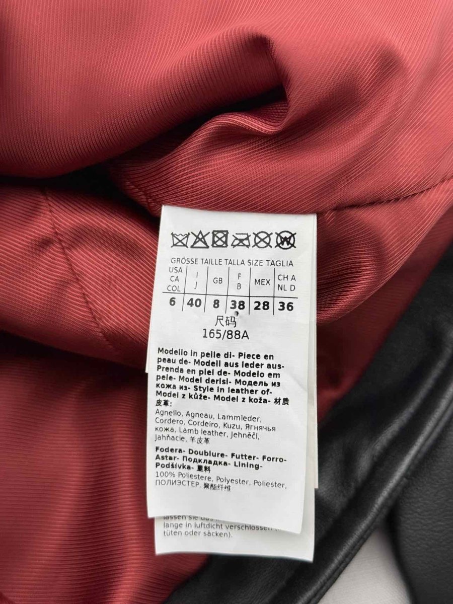 Pre - loved WEEKEND MAX MARA Tivoli Black Size US 6 Jacket at Reems Closet