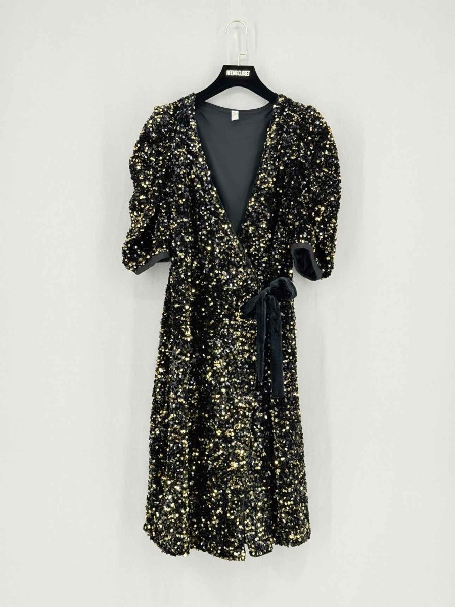 Pre - loved YAS Black & Gold Size Medium Short Dress at Reems Closet