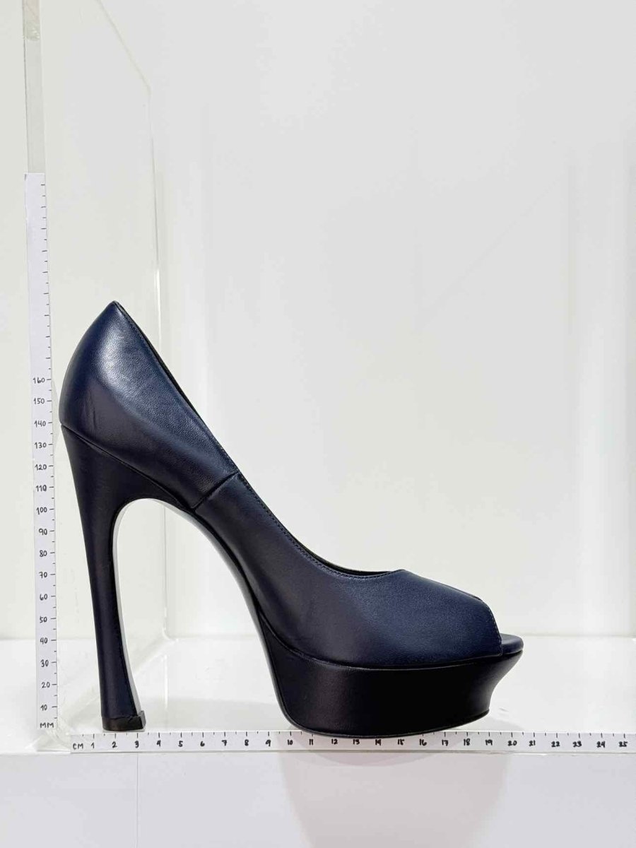 Pre-loved YSL Navy Blue Size EU 39.5 Pumps at Reems Closet