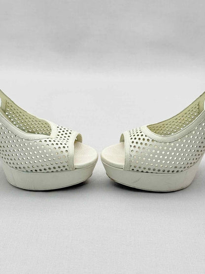 Pre-loved YSL Off-white Perforated Size EU 39.5 Pumps at Reems Closet