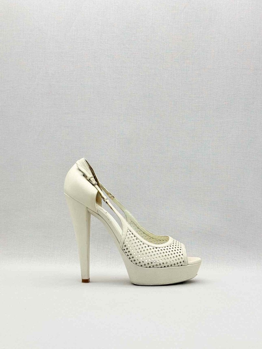 Pre-loved YSL Off-white Perforated Size EU 39.5 Pumps at Reems Closet