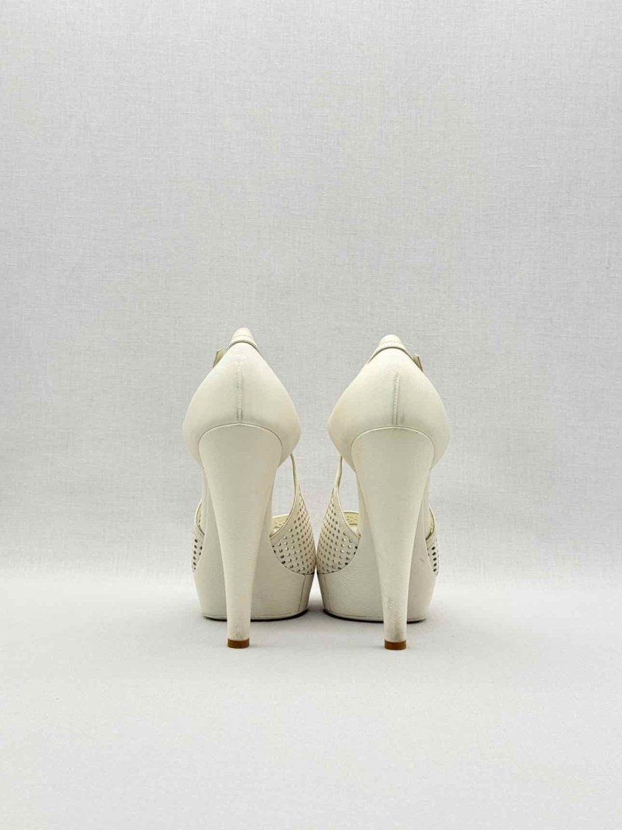 Pre-loved YSL Off-white Perforated Size EU 39.5 Pumps at Reems Closet
