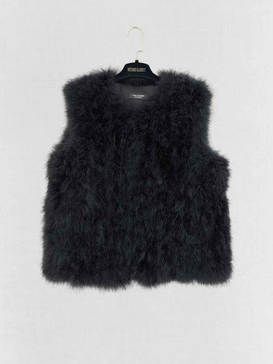 Pre - loved YVES SALOMON Black Size US 6 Gilet at Reems Closet