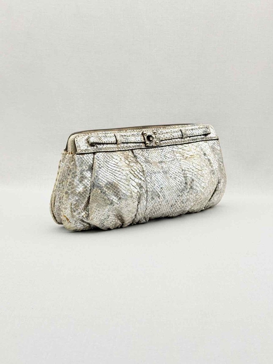 Pre - loved ZAGLIANI Metallic Silver Clutch at Reems Closet