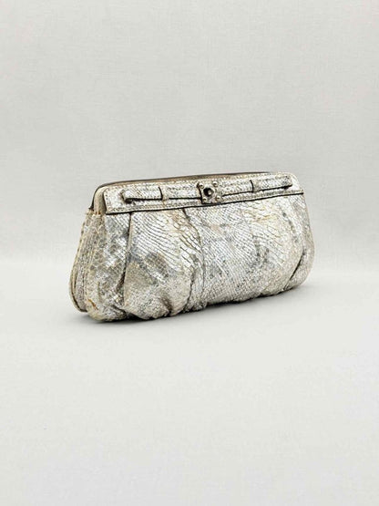 Pre - loved ZAGLIANI Metallic Silver Clutch at Reems Closet