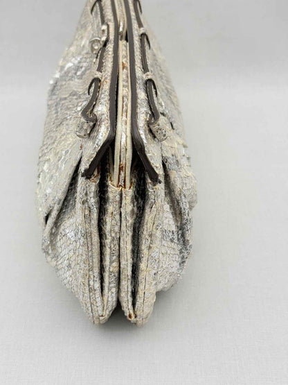 Pre - loved ZAGLIANI Metallic Silver Clutch at Reems Closet