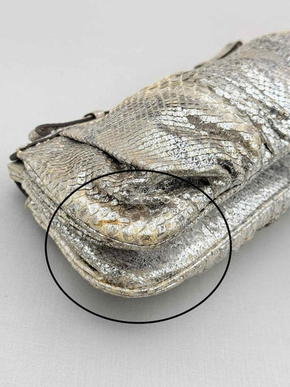 Pre - loved ZAGLIANI Metallic Silver Clutch at Reems Closet