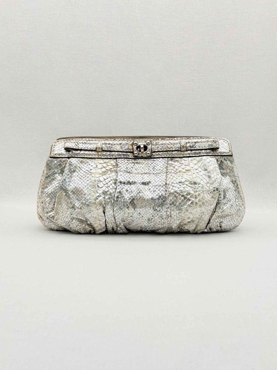 Pre - loved ZAGLIANI Metallic Silver Clutch at Reems Closet