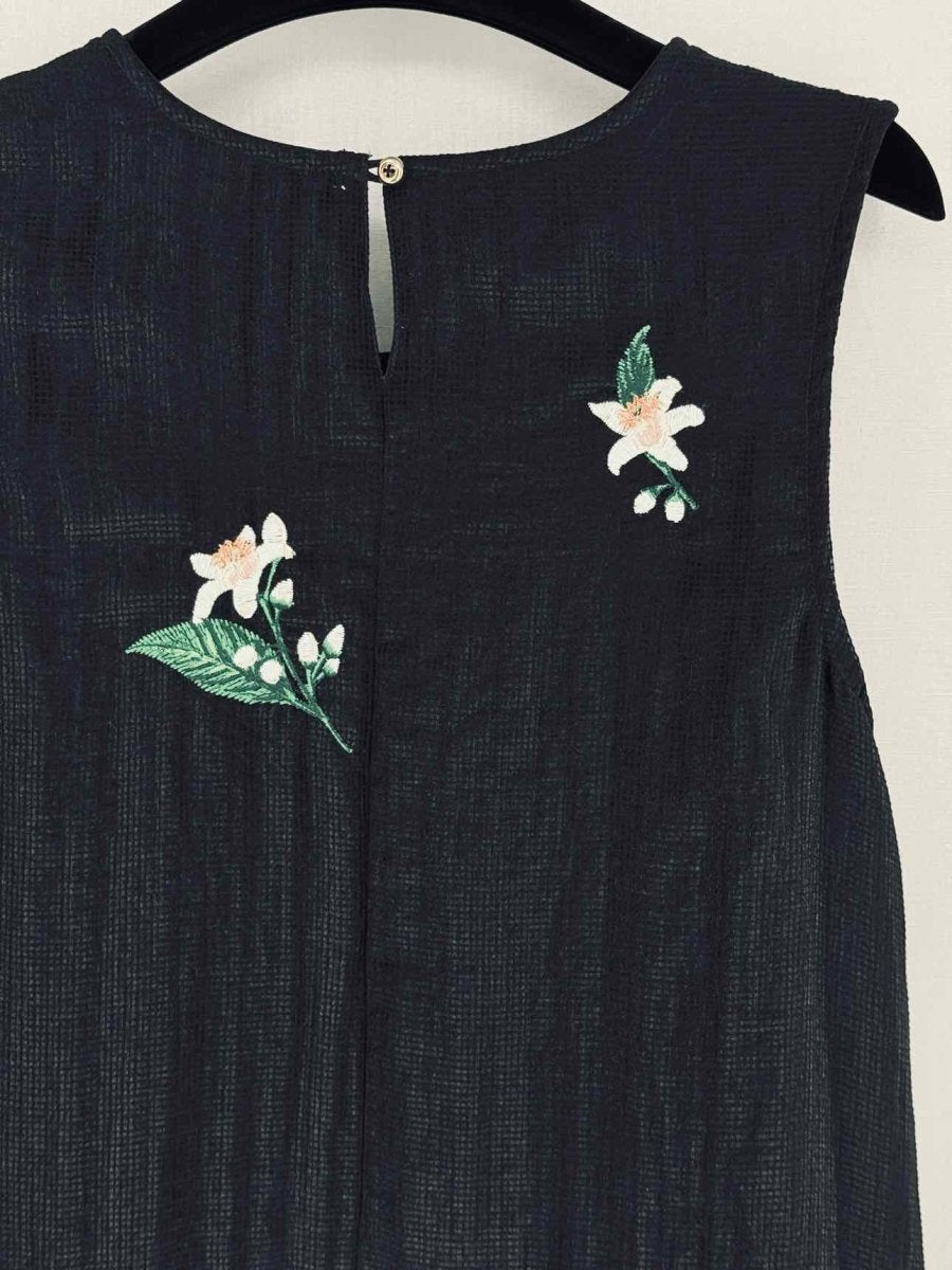 Pre - loved ZAYAN THE LABEL Black Size Medium Knee Length Dress at Reems Closet
