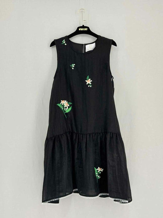 Pre - loved ZAYAN THE LABEL Black Size Medium Knee Length Dress at Reems Closet