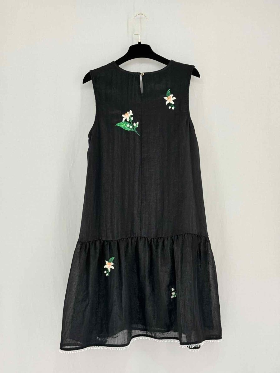Pre - loved ZAYAN THE LABEL Black Size Medium Knee Length Dress at Reems Closet